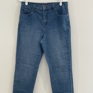 00011 Gloria Vanderbilt‎ Amanda Jeans Size 12P Indigo Denim